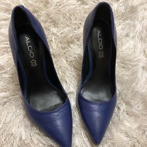 ALMOST NEW cobalt blue ALDO pumps!